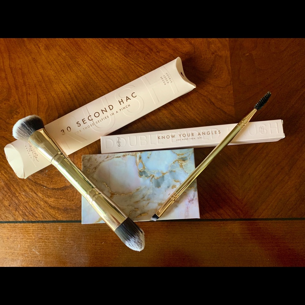 Maskcara brushes